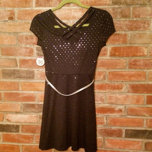 Simple Black Dress - Girl's Sz 14 / XL - Picture 3 of 3